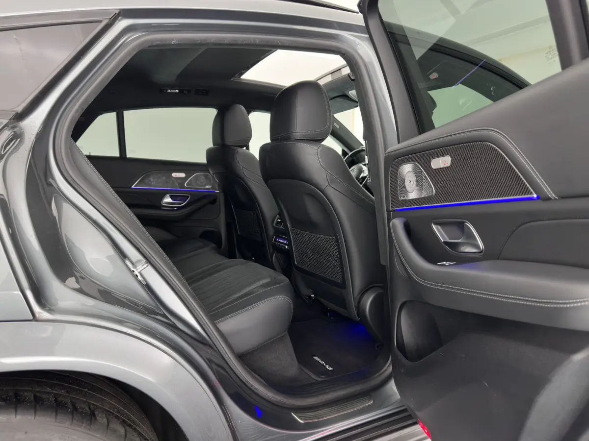 AMG 63 S 4MATIC+ (INCL.BTW) *PANO | HEAD-UP | SOFT-CLOSE | LEATHER | ADAPTIVE-CRUISE | BLIND-SPOT | MULTIBEAM-LED | MEMORY-PACK | BURMESTER | TOP-VIEW | KEYLESS | HEATED-SPORTSEATS | WIDE-SC
