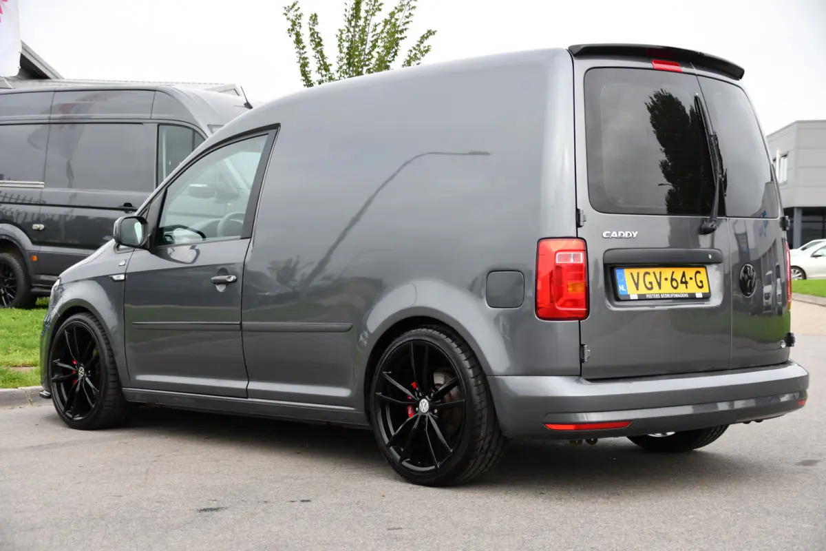2.0 TDI L1H1 PB Edition Airco, Multimedia, Leder, 185pk, Radio, Uniek!