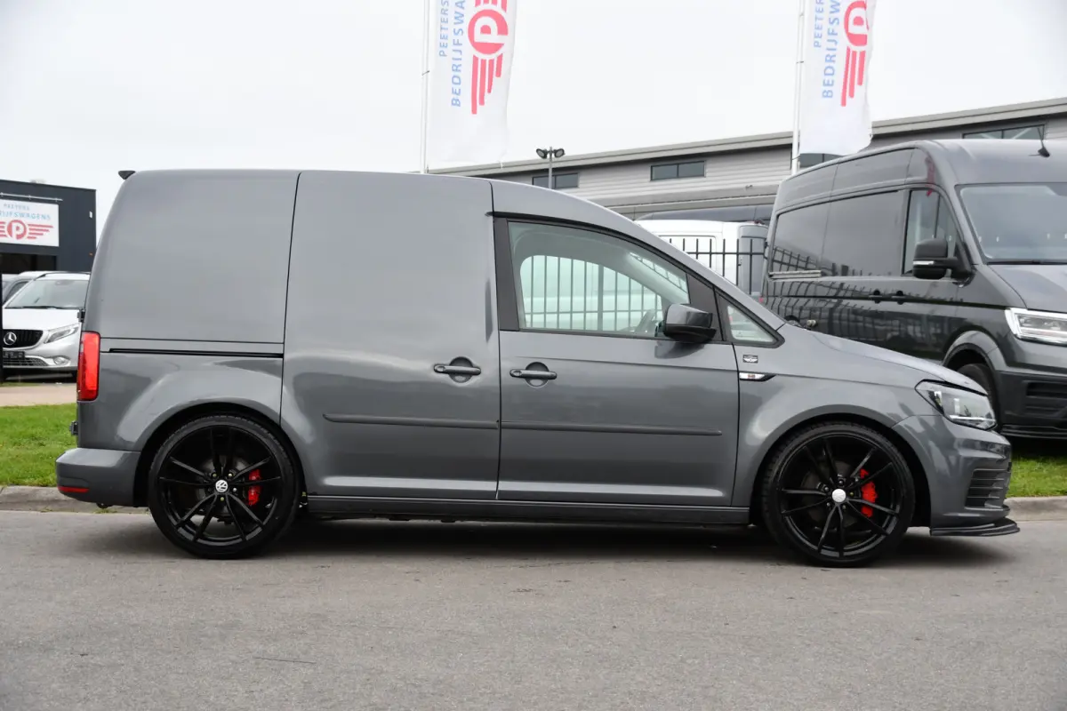 2.0 TDI L1H1 PB Edition Airco, Multimedia, Leder, 185pk, Radio, Uniek!