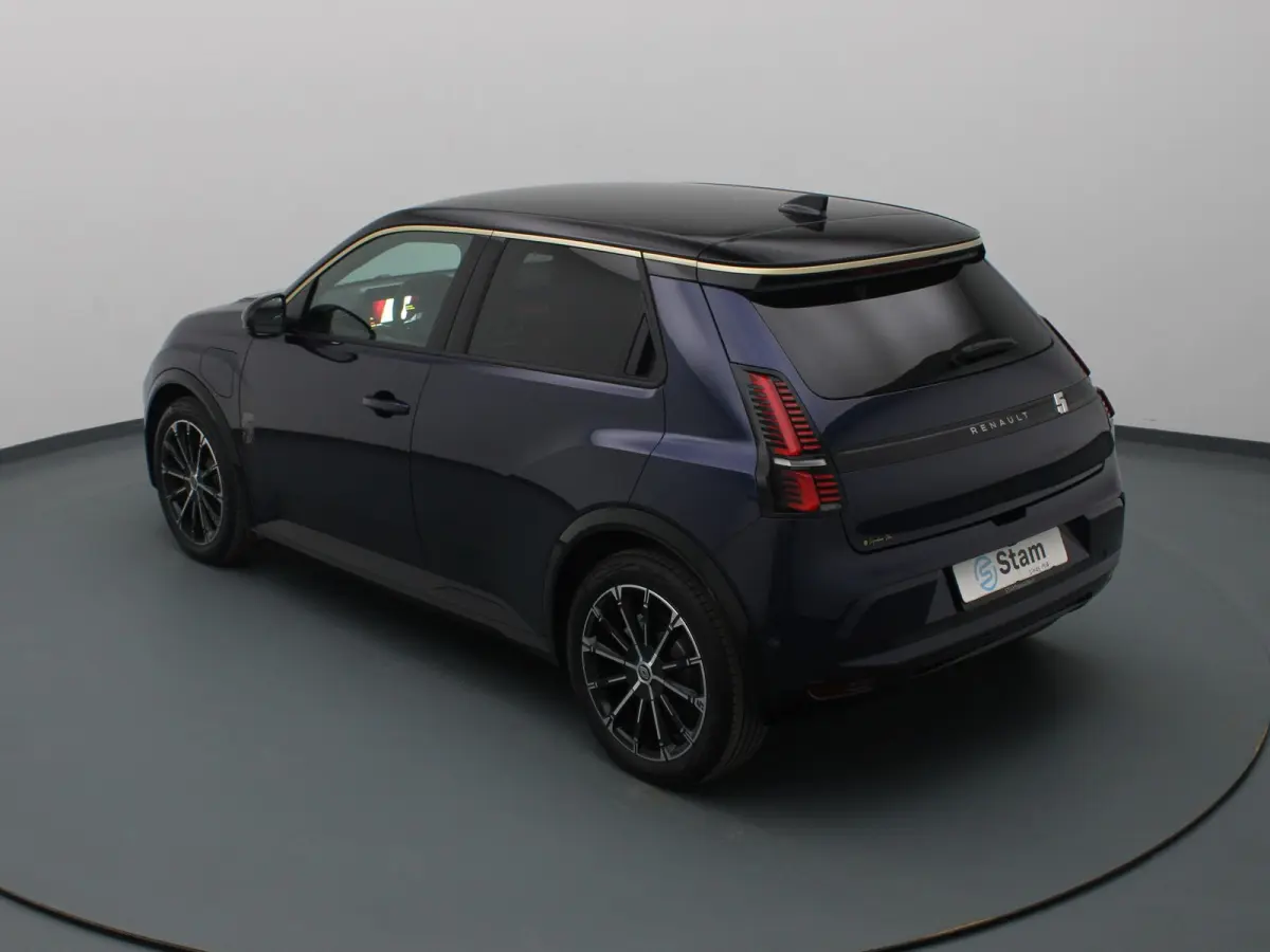 Iconic comfort range 52 kWh Signature Stam Harman Kardon | Leder