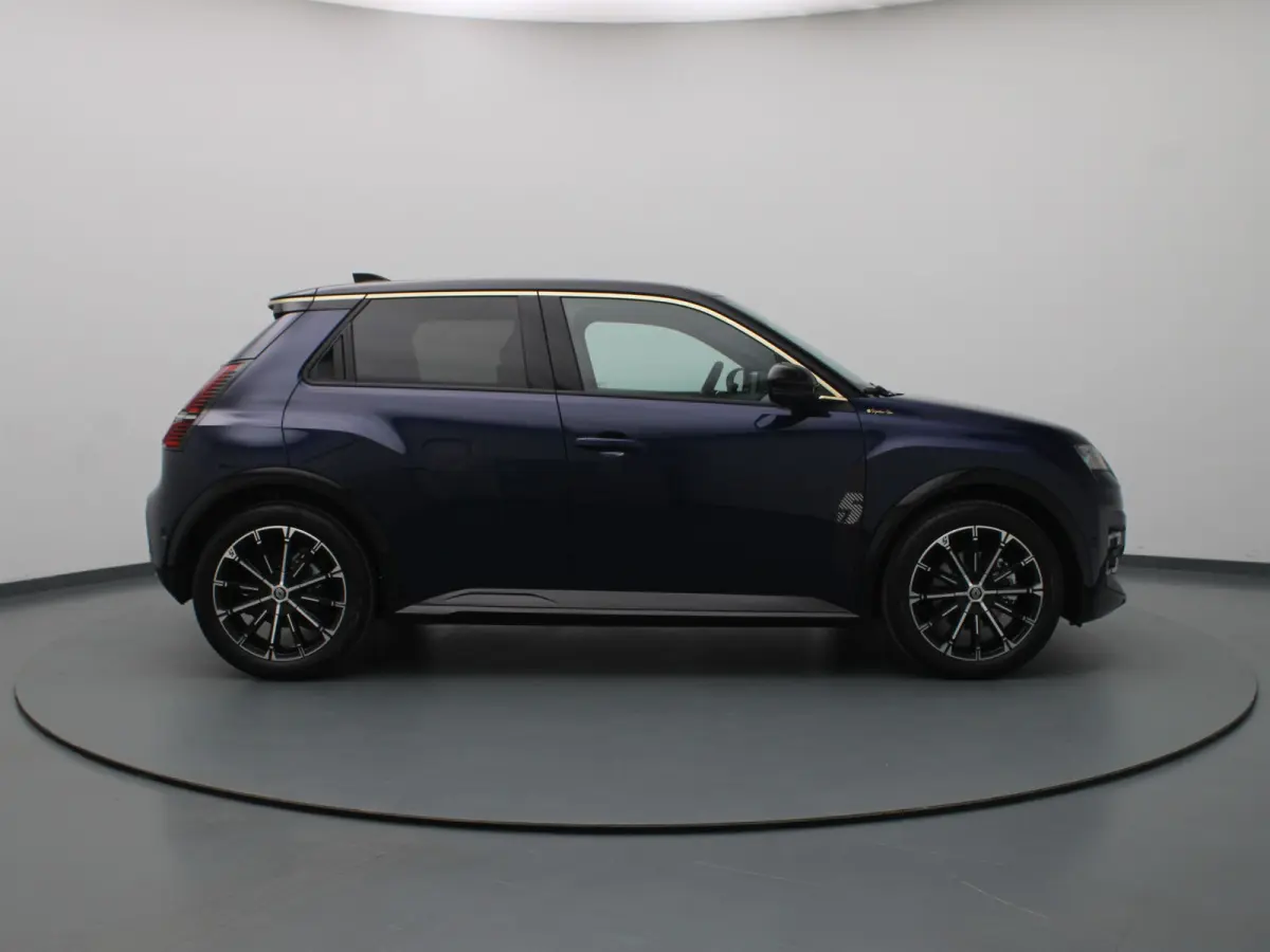 Iconic comfort range 52 kWh Signature Stam Harman Kardon | Leder