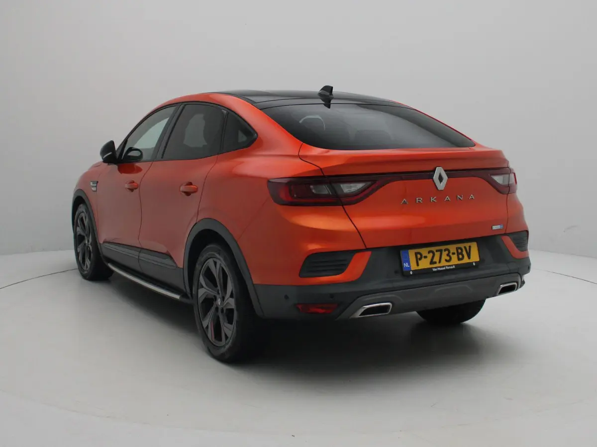 1.6 E-Tech Hybrid 145 R.S. Line | Apple Carplay/Android Auto | Automaat | Camera | Led Verlichting | Leder |