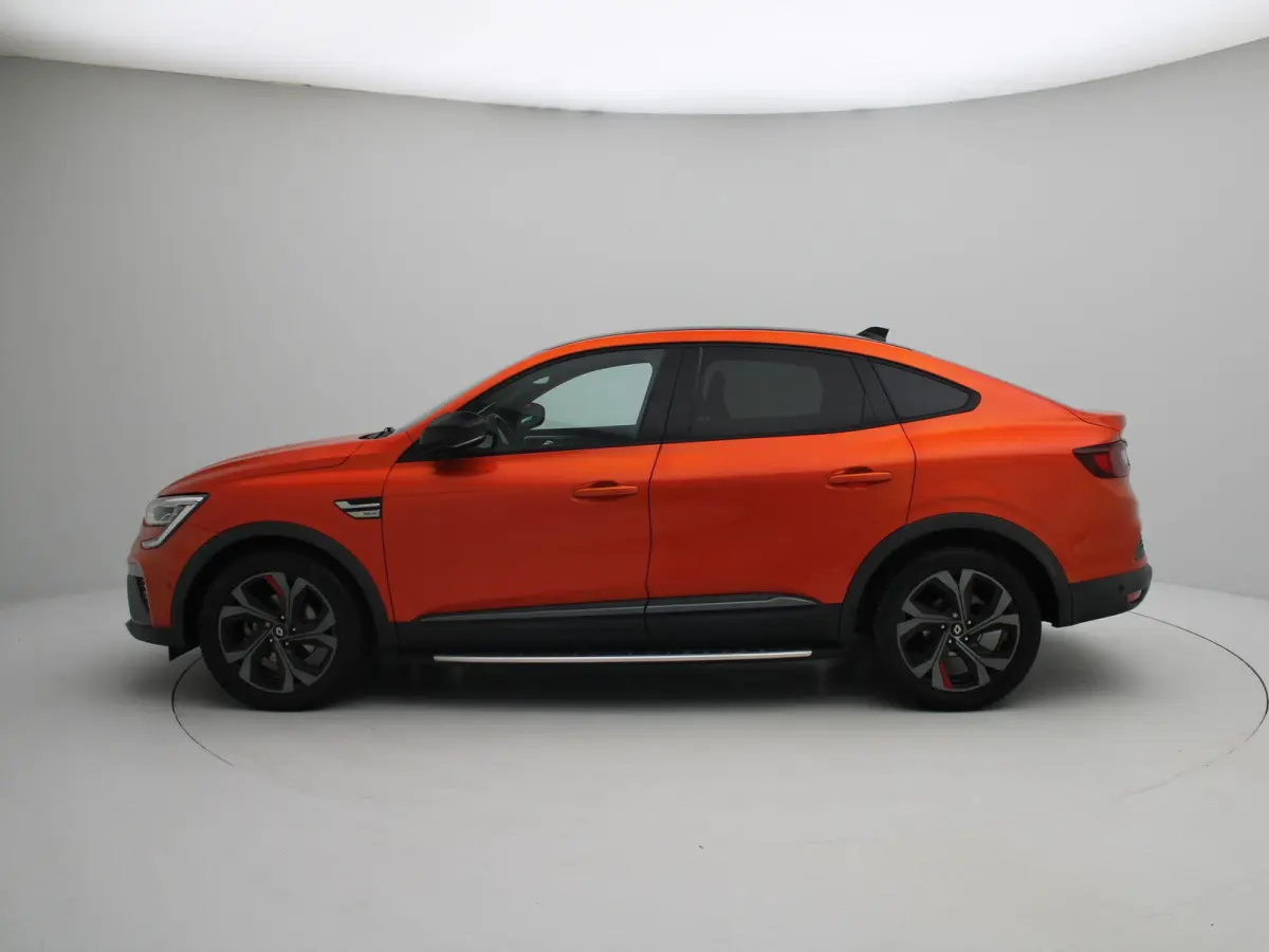 1.6 E-Tech Hybrid 145 R.S. Line | Apple Carplay/Android Auto | Automaat | Camera | Led Verlichting | Leder |