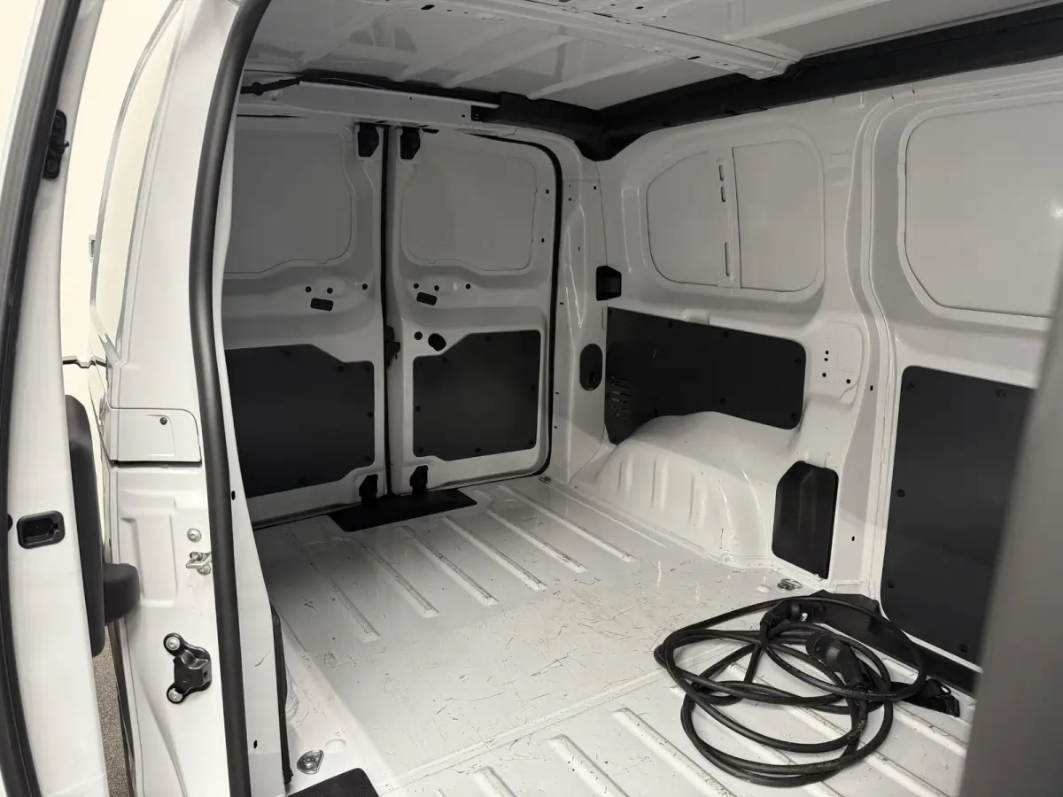 Worker Professional Extra Range 75 kWh