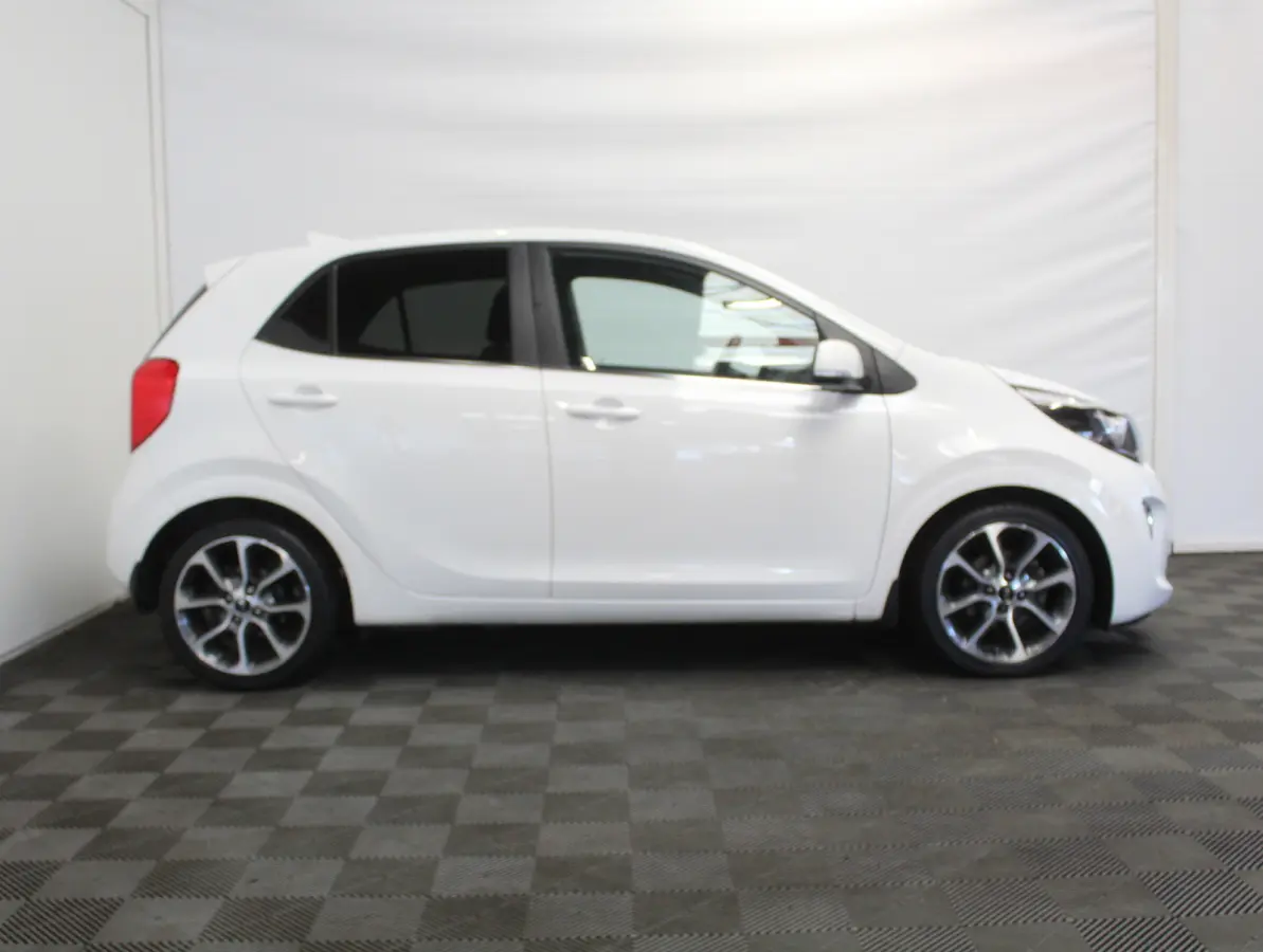 1.0 CVVT Design Edition CLIMATE | CARPLAY | CRUISE | LMV16 | NAVI | LED | CAMERA | LEDER