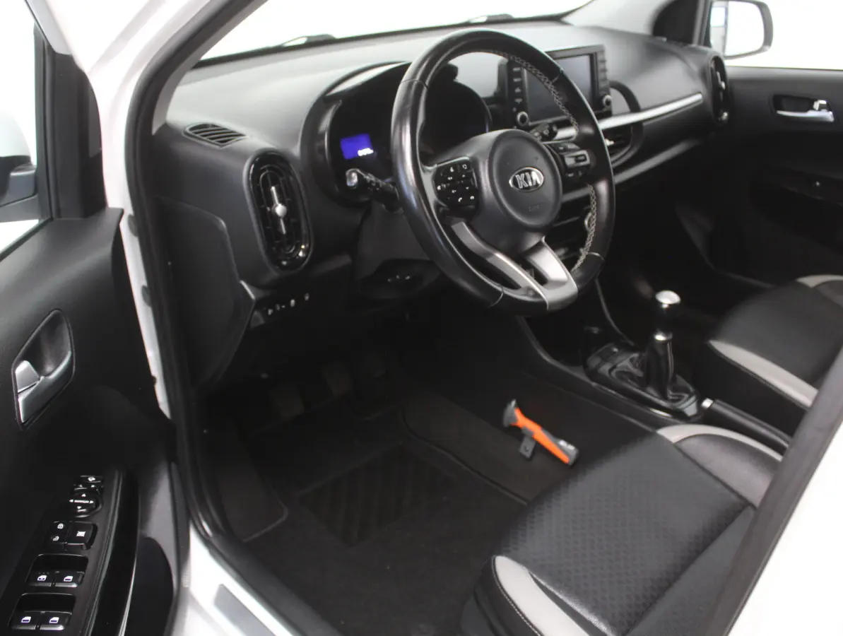1.0 CVVT Design Edition CLIMATE | CARPLAY | CRUISE | LMV16 | NAVI | LED | CAMERA | LEDER