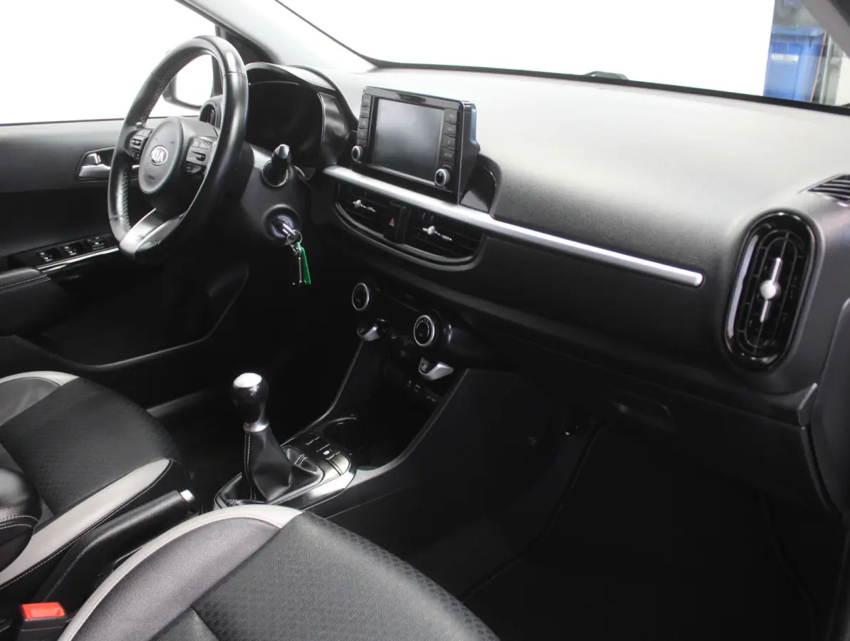 1.0 CVVT Design Edition CLIMATE | CARPLAY | CRUISE | LMV16 | NAVI | LED | CAMERA | LEDER