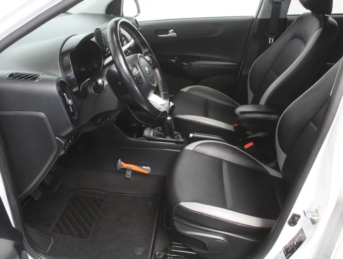 1.0 CVVT Design Edition CLIMATE | CARPLAY | CRUISE | LMV16 | NAVI | LED | CAMERA | LEDER