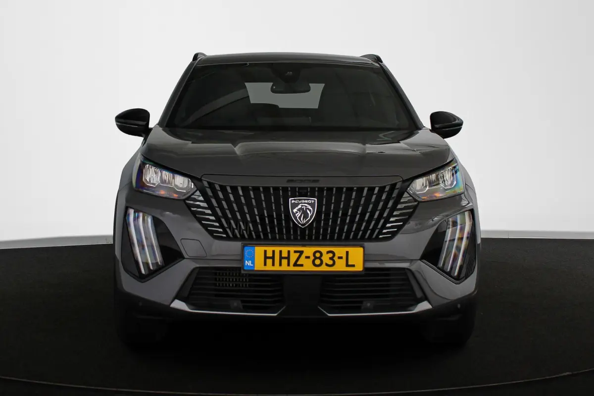 1.2 Hybrid 145 Allure Keyless 360 Camera Dodehoek