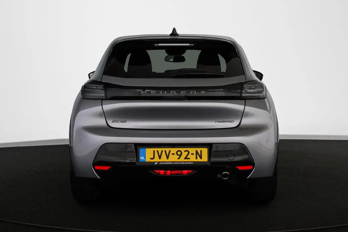 1.2 Hybrid 110 e-DCS6 GT 360 Camera Keyless LED Apple CarPlay