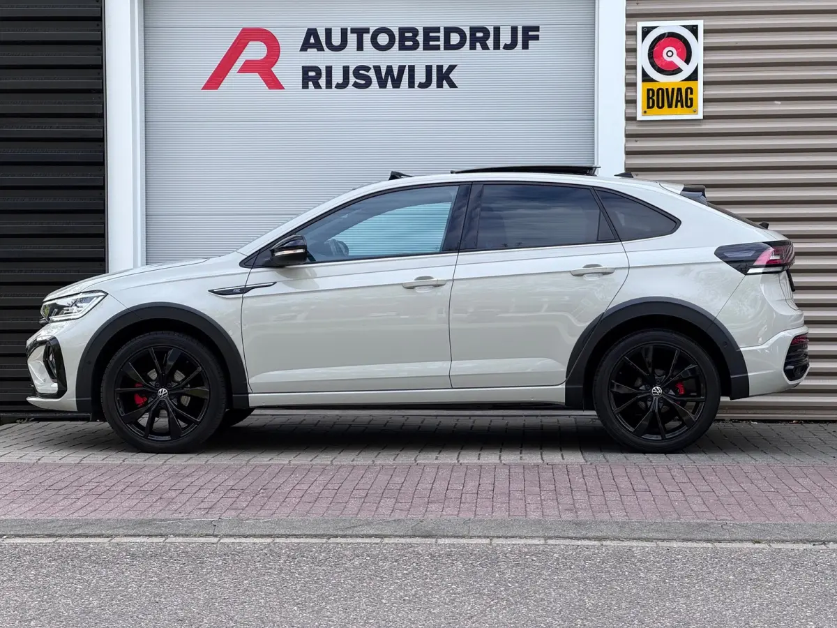 1.0 TSI R-Line Pano/Keyless/Blindspot