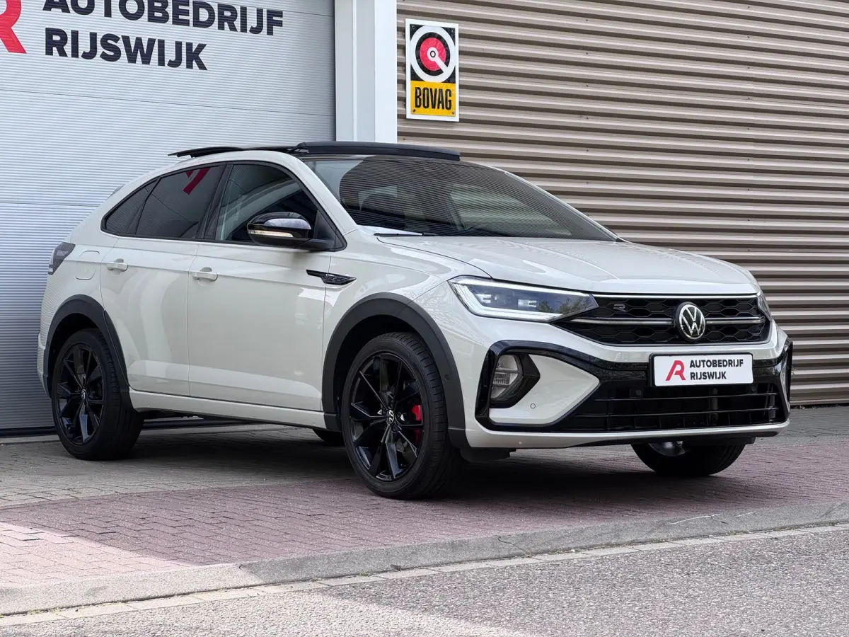 1.0 TSI R-Line Pano/Keyless/Blindspot