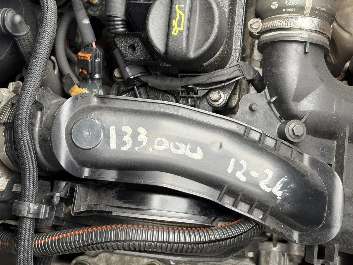 1.6 BlueHDI 95 M*HAAK*A/C*CRUISE*PDC*NAVI*3-PERS*