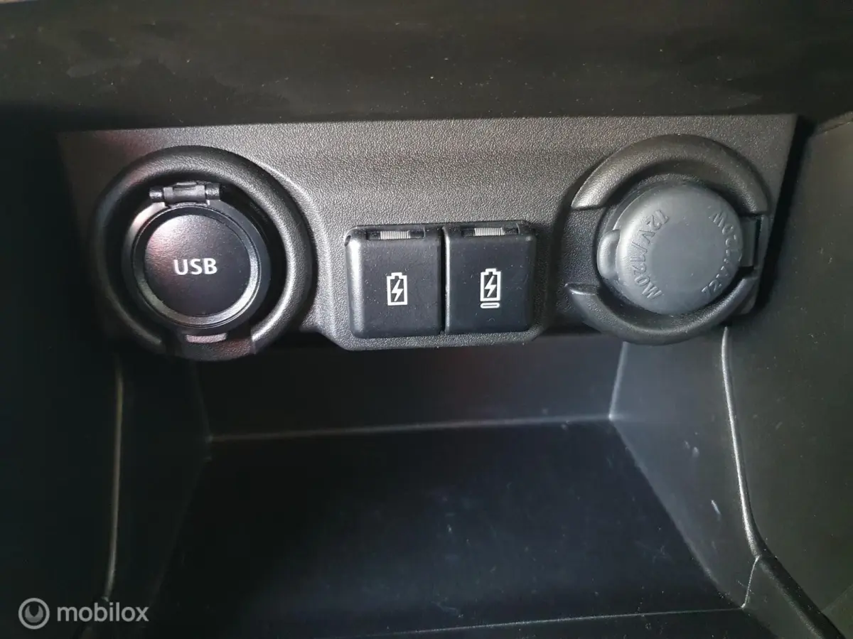 1.2 Style Smart Hybrid