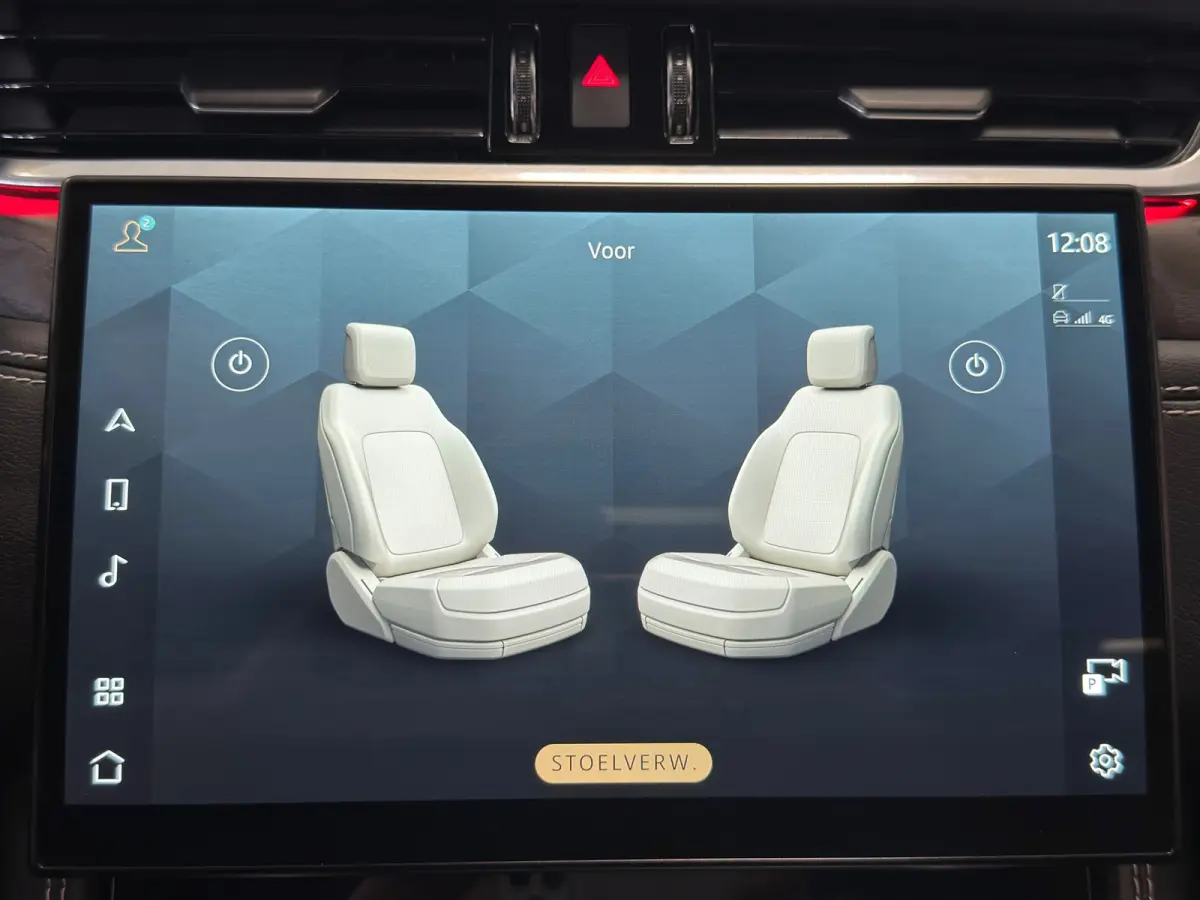 2.0 P400e PHEV| NAVIGATEI\CAMERA| LEDER | PANORAMA