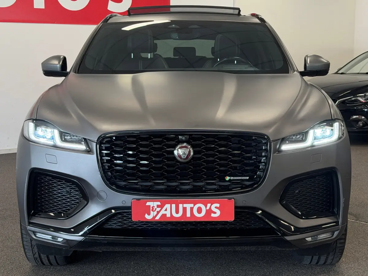 2.0 P400e PHEV| NAVIGATEI\CAMERA| LEDER | PANORAMA