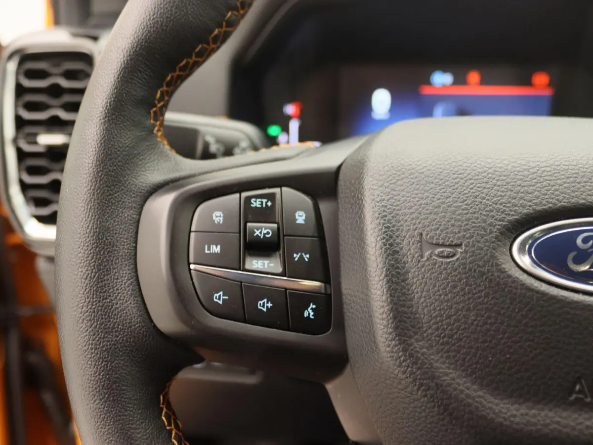 Plug in hybrid Wildtrak Double Cab 2.3 PHEV | Trekhaak | Cargo Area Pack | 4-wiel aandrijving | 3500kg trekgewicht |