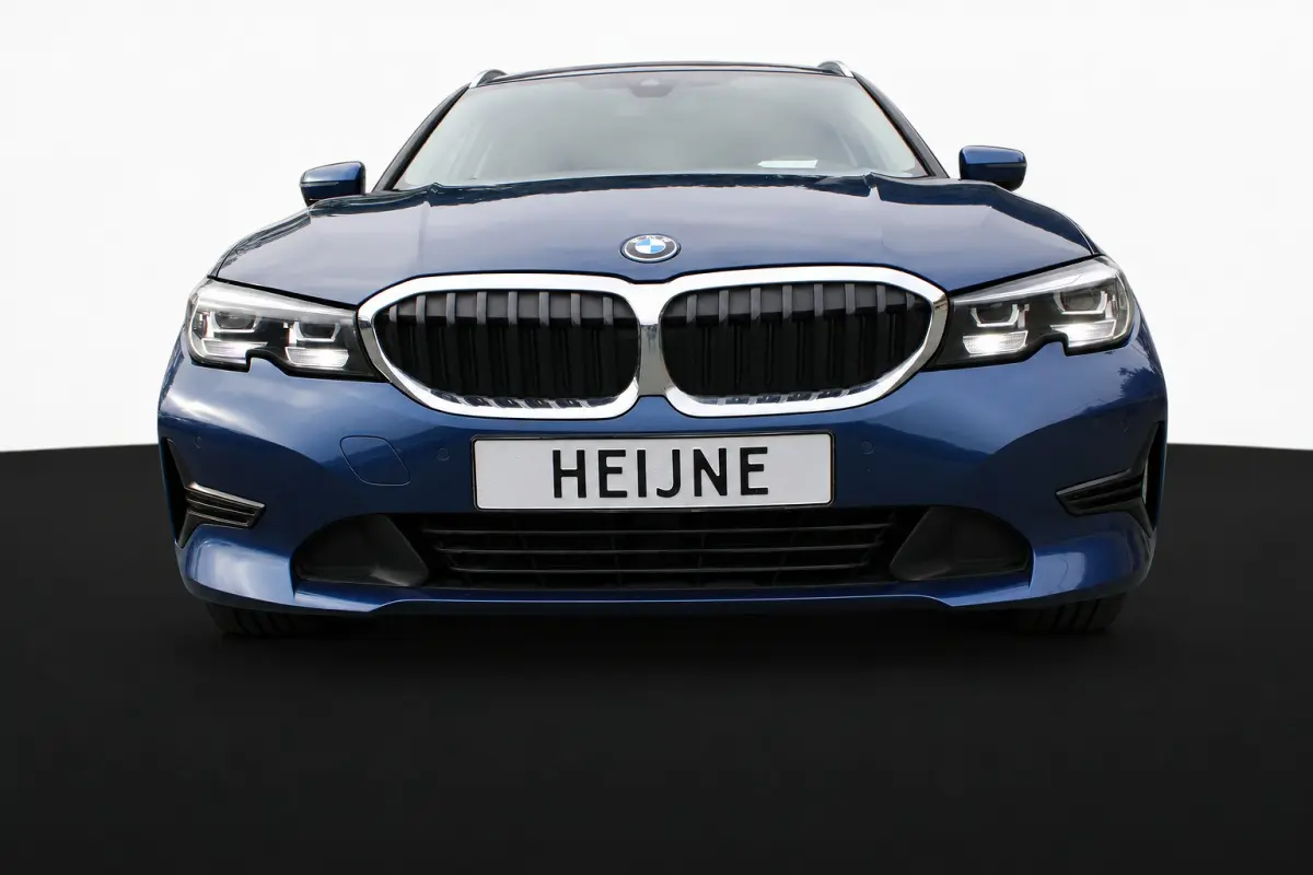 320e HYBRID AUT. BUSINESS SPORT LEDER/CAMERA/CARPLAY