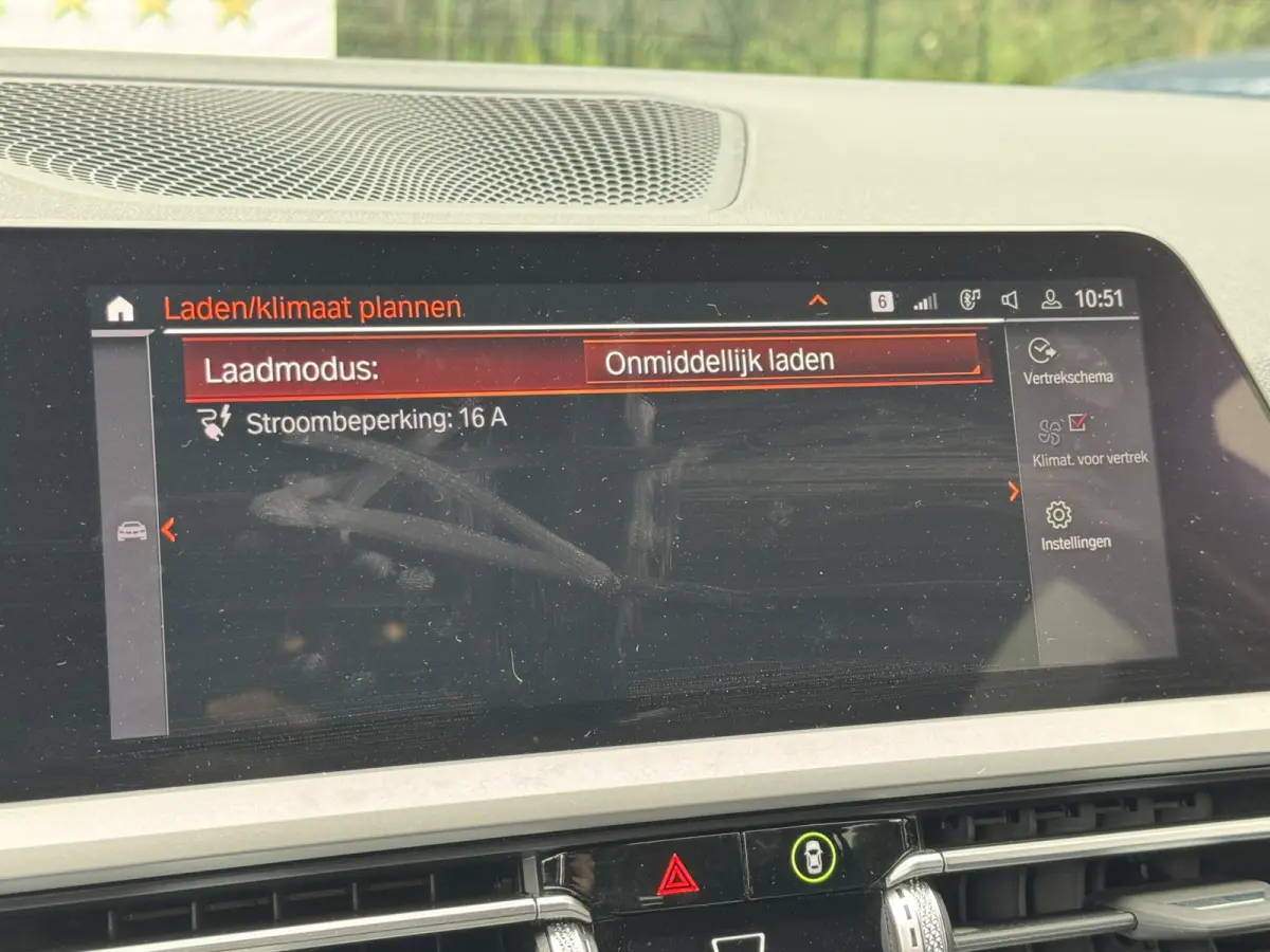 320e HYBRID AUT. BUSINESS SPORT LEDER/CAMERA/CARPLAY