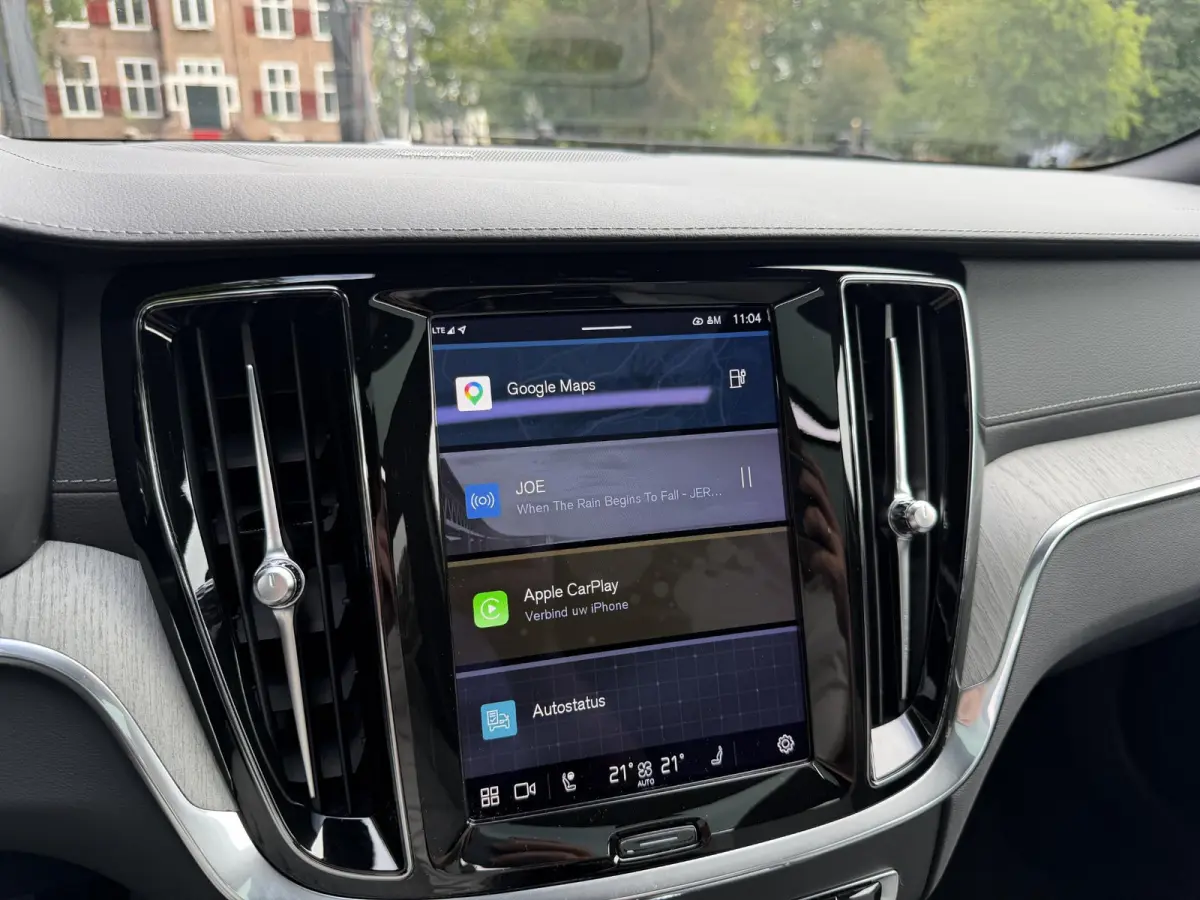 2.0 T8 Plug-in hybrid AWD Ultimate Dark | HUD | Pano | Harman & Kardon | 360 | BTW |