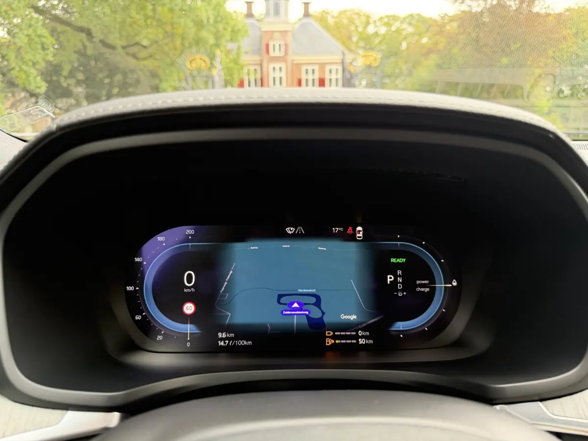 2.0 T8 Plug-in hybrid AWD Ultimate Dark | HUD | Pano | Harman & Kardon | 360 | BTW |