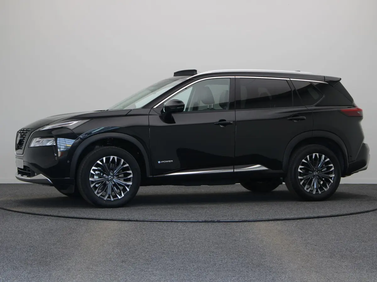 1.5 e-4orce Tekna Plus 4WD 7p. | Panoramadak | 7 Persoons | Bose Audio | Headup Display | 1650kg Trekgewicht |