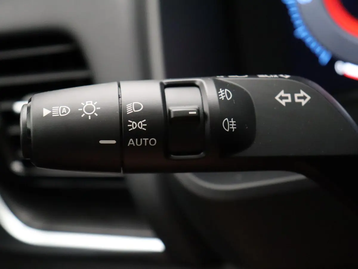 1.5 e-4orce Tekna Plus 4WD 7p. | Panoramadak | 7 Persoons | Bose Audio | Headup Display | 1650kg Trekgewicht |
