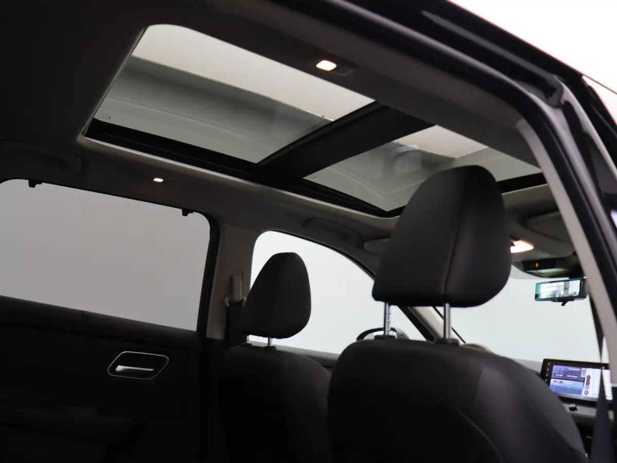1.5 e-4orce Tekna Plus 4WD 7p. | Panoramadak | 7 Persoons | Bose Audio | Headup Display | 1650kg Trekgewicht |