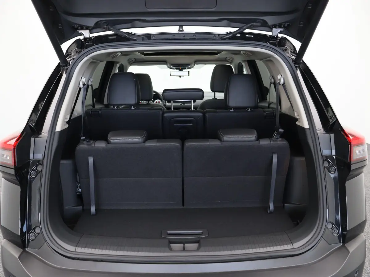 1.5 e-4orce Tekna Plus 4WD 7p. | Panoramadak | 7 Persoons | Bose Audio | Headup Display | 1650kg Trekgewicht |
