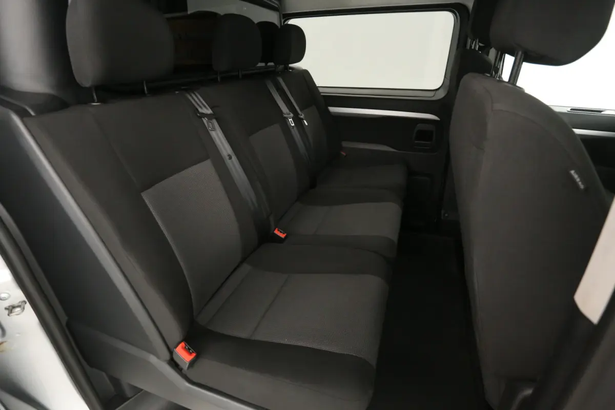 2.0 BlueHDI L3H1 | Marge | Dubbele Cabine | Clima | Cruise | Carplay | Navi | Trekhaak | Parkeersens.