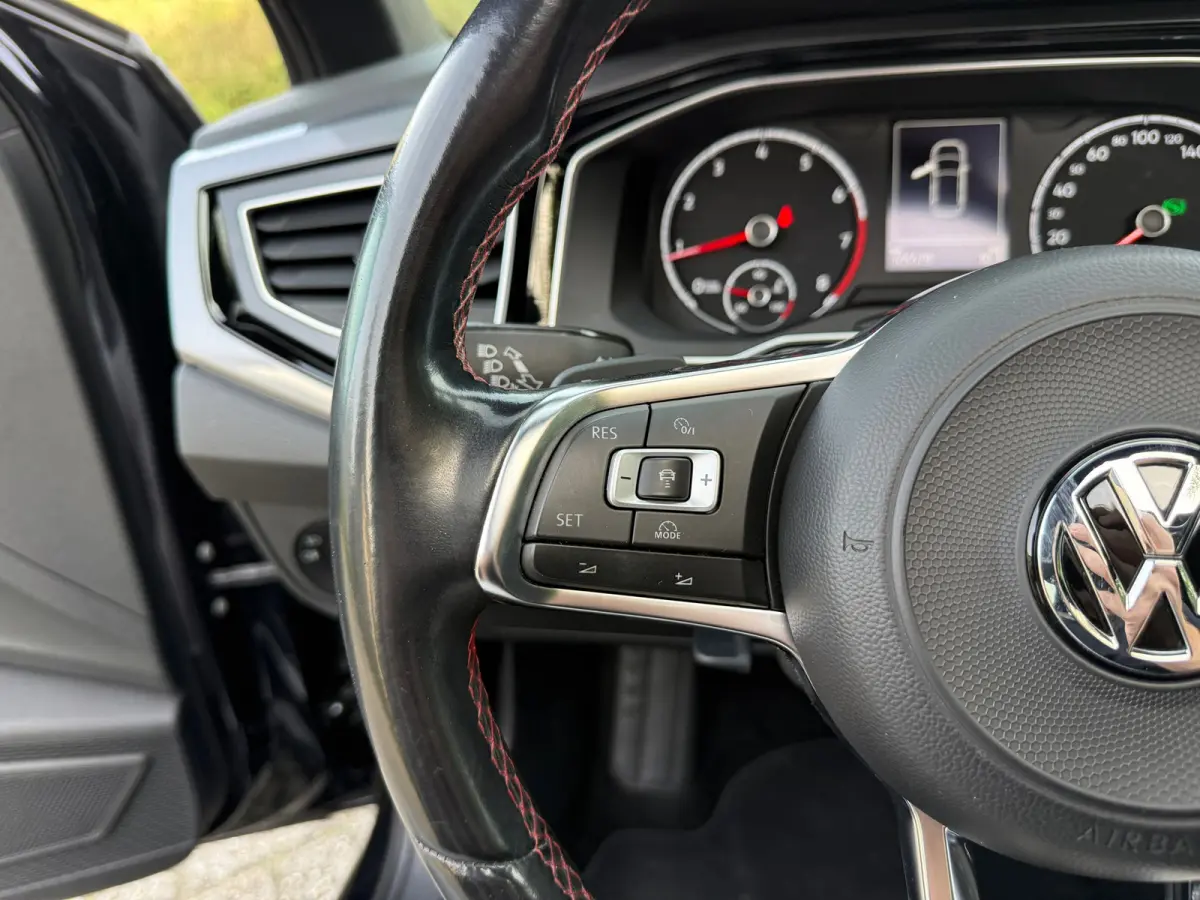 2.0 TSI GTI DSG I PANO I LED I VOLL I CRUISE I CARPLAY I CAMERA