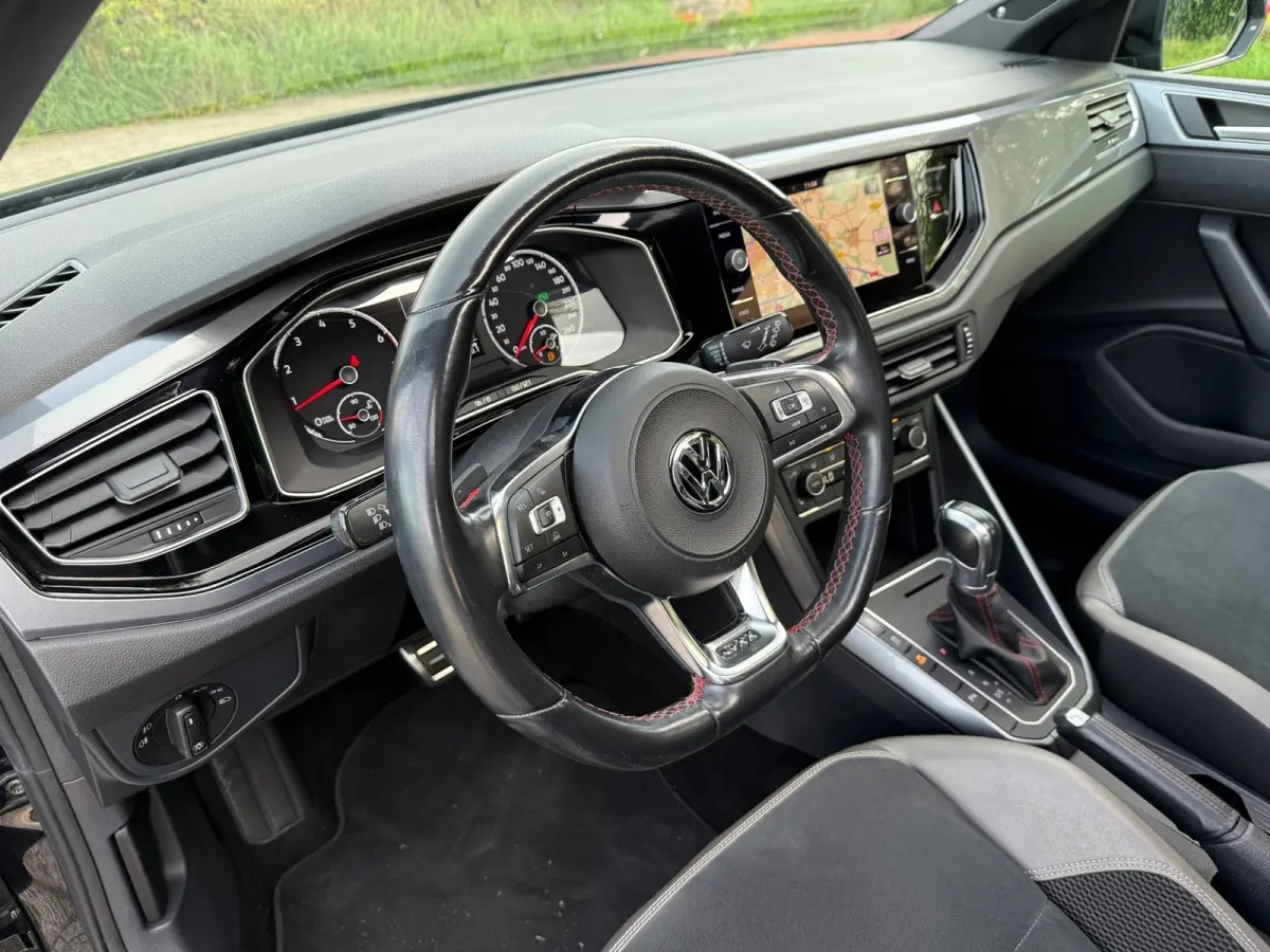 2.0 TSI GTI DSG I PANO I LED I VOLL I CRUISE I CARPLAY I CAMERA