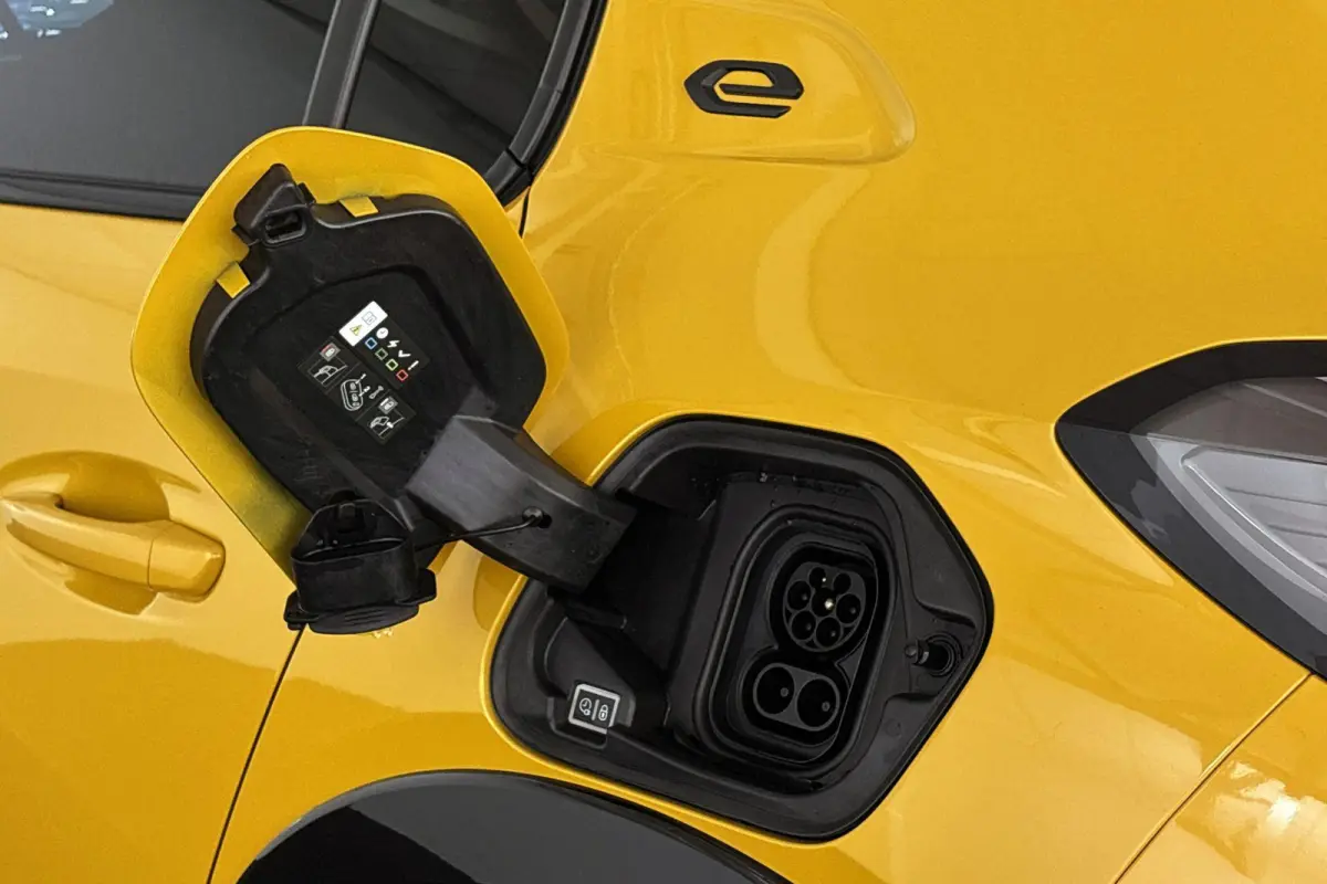 EV GT Pack 50 kWh Stoelverwarming Camera Keyless Apple CarPlay