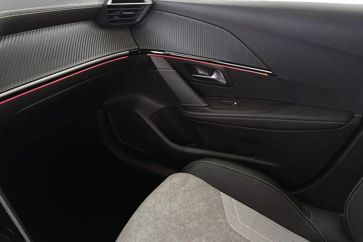 EV GT Pack 50 kWh Stoelverwarming Camera Keyless Apple CarPlay