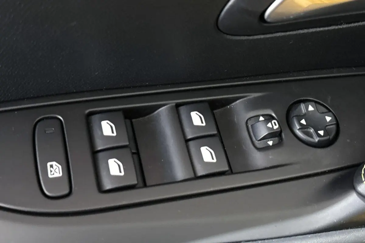 EV GT Pack 50 kWh Stoelverwarming Camera Keyless Apple CarPlay