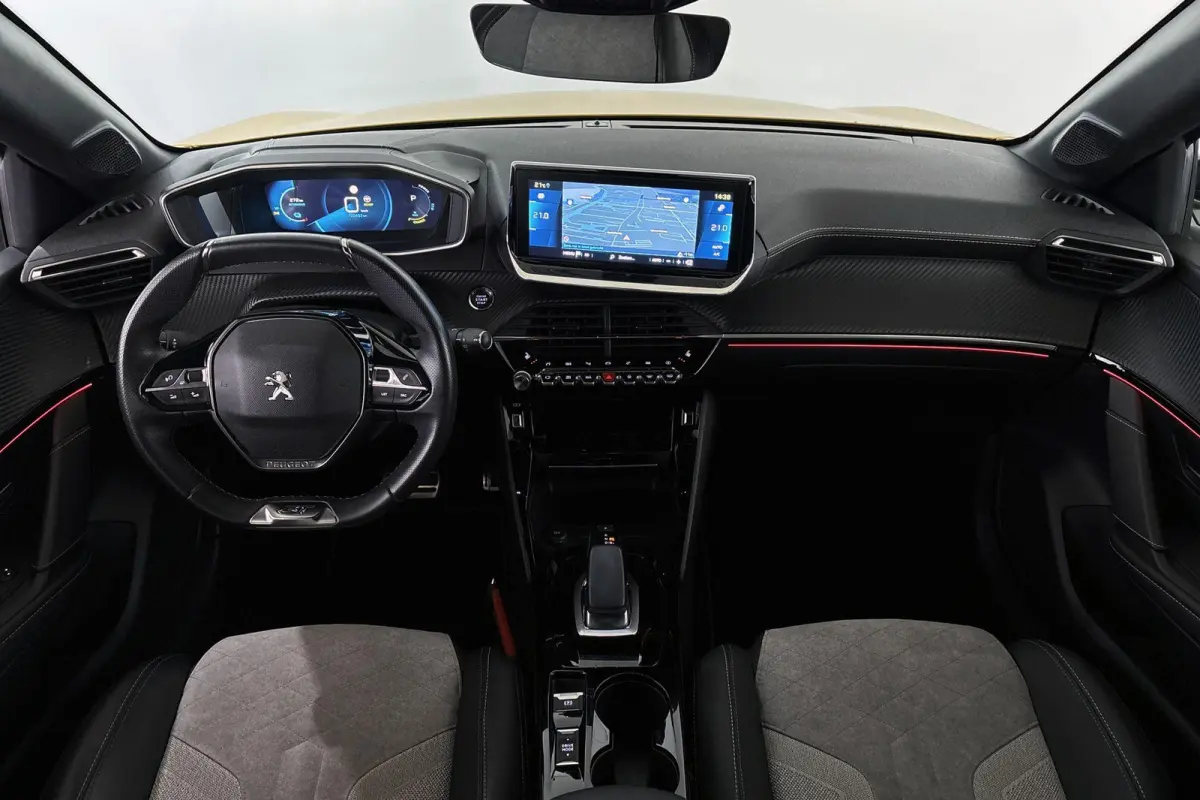 EV GT Pack 50 kWh Stoelverwarming Camera Keyless Apple CarPlay
