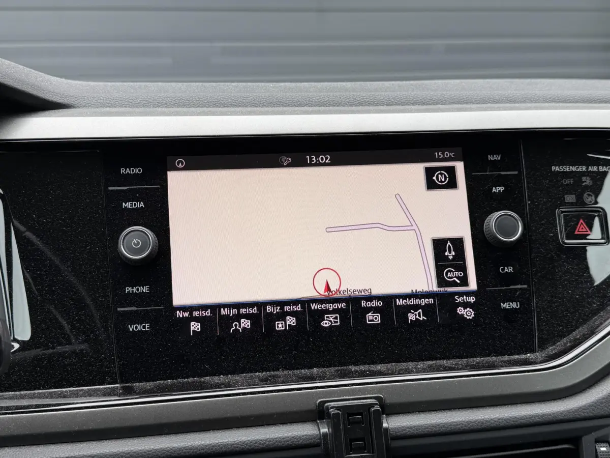 1.0 TSI Comfortline | Navigatie | Parkeersensoren | DAB | Apple Carplay |