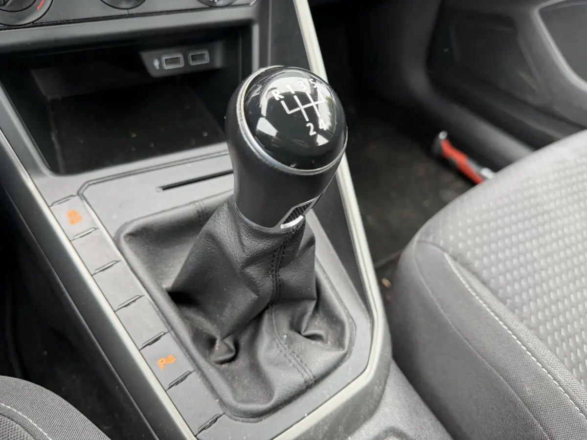 1.0 TSI Comfortline | Navigatie | Parkeersensoren | DAB | Apple Carplay |
