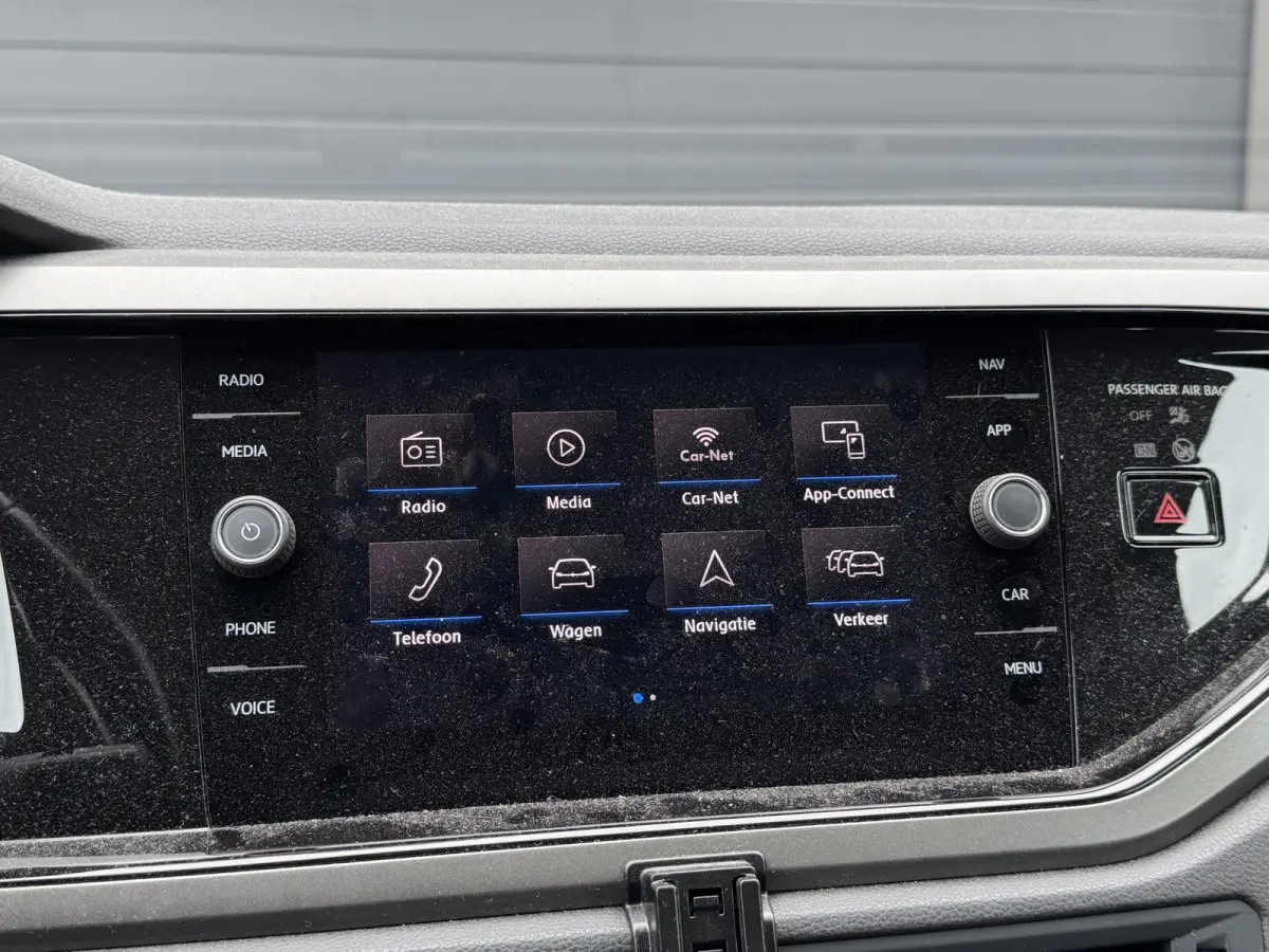 1.0 TSI Comfortline | Navigatie | Parkeersensoren | DAB | Apple Carplay |