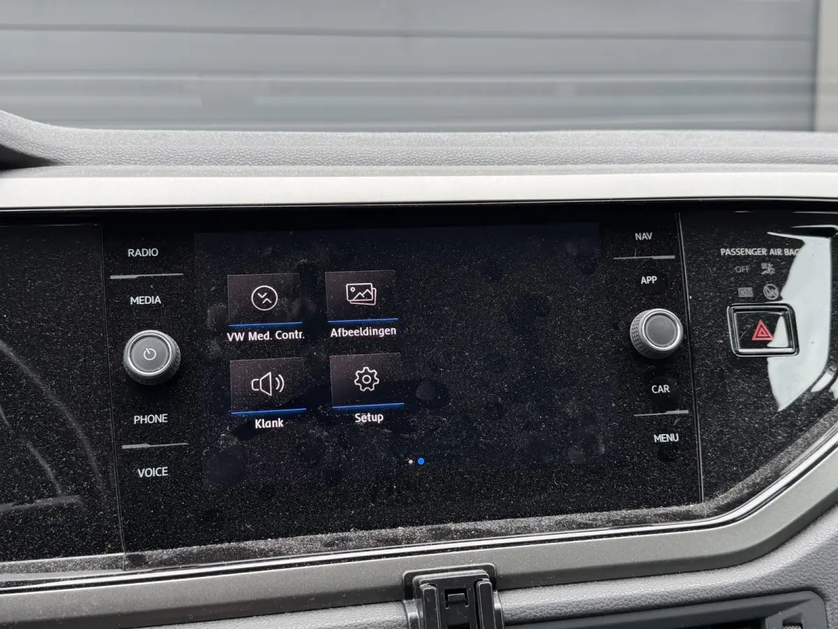 1.0 TSI Comfortline | Navigatie | Parkeersensoren | DAB | Apple Carplay |