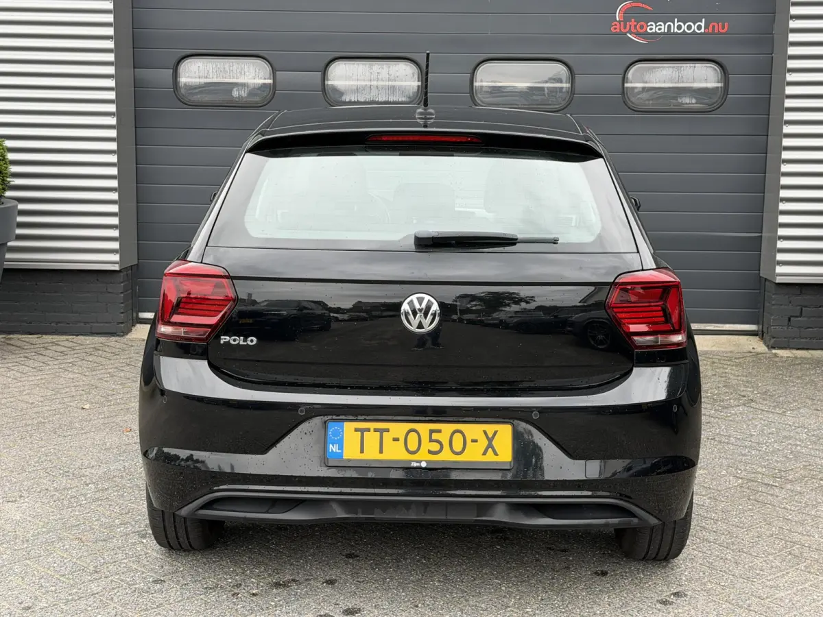 1.0 TSI Comfortline | Navigatie | Parkeersensoren | DAB | Apple Carplay |