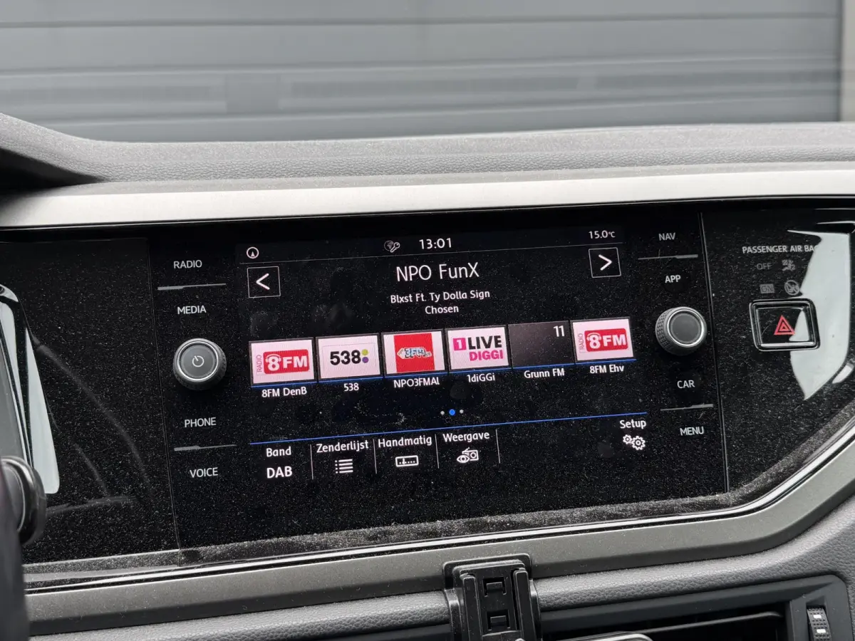 1.0 TSI Comfortline | Navigatie | Parkeersensoren | DAB | Apple Carplay |