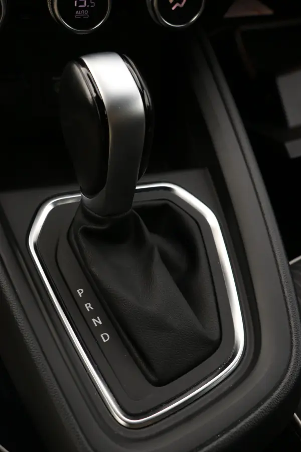1.3 TCe Intens Bose audio | stuurverwarming | CC | Dealer onderhouden