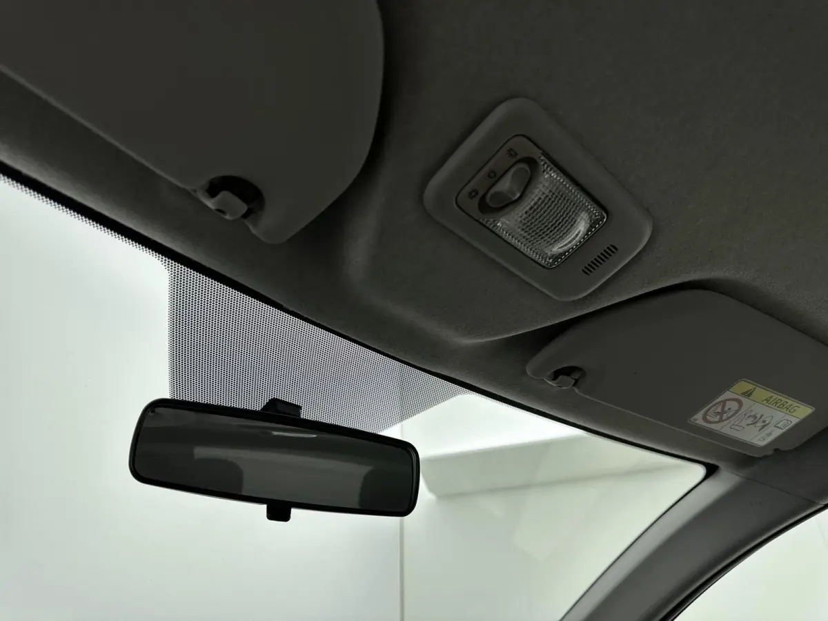 68pk Automaat Allure | Camera | CarPlay | Cruise Control | Climate Control | 15 Inch lichtmetalen Velgen