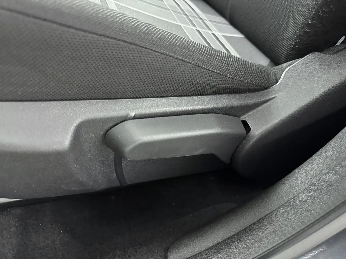 68pk Automaat Allure | Camera | CarPlay | Cruise Control | Climate Control | 15 Inch lichtmetalen Velgen