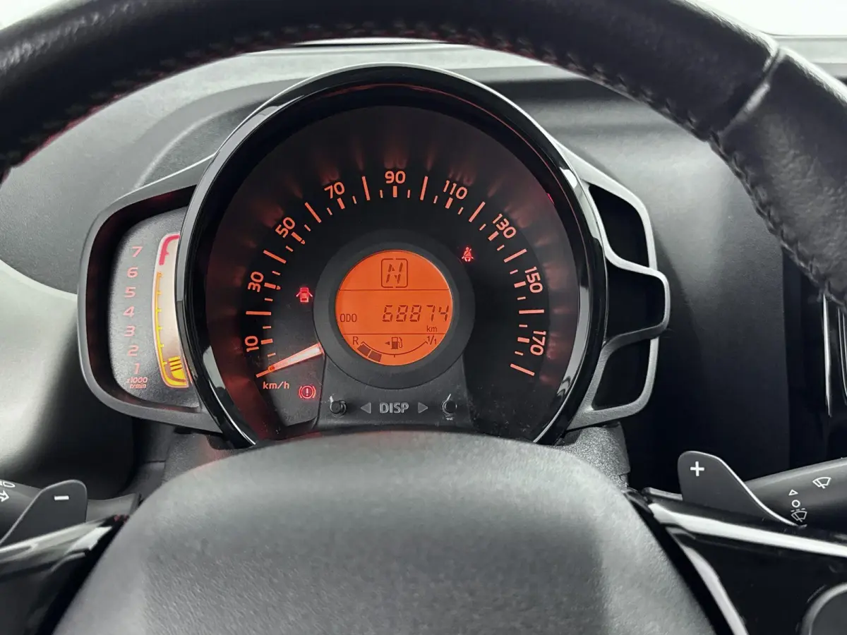 68pk Automaat Allure | Camera | CarPlay | Cruise Control | Climate Control | 15 Inch lichtmetalen Velgen