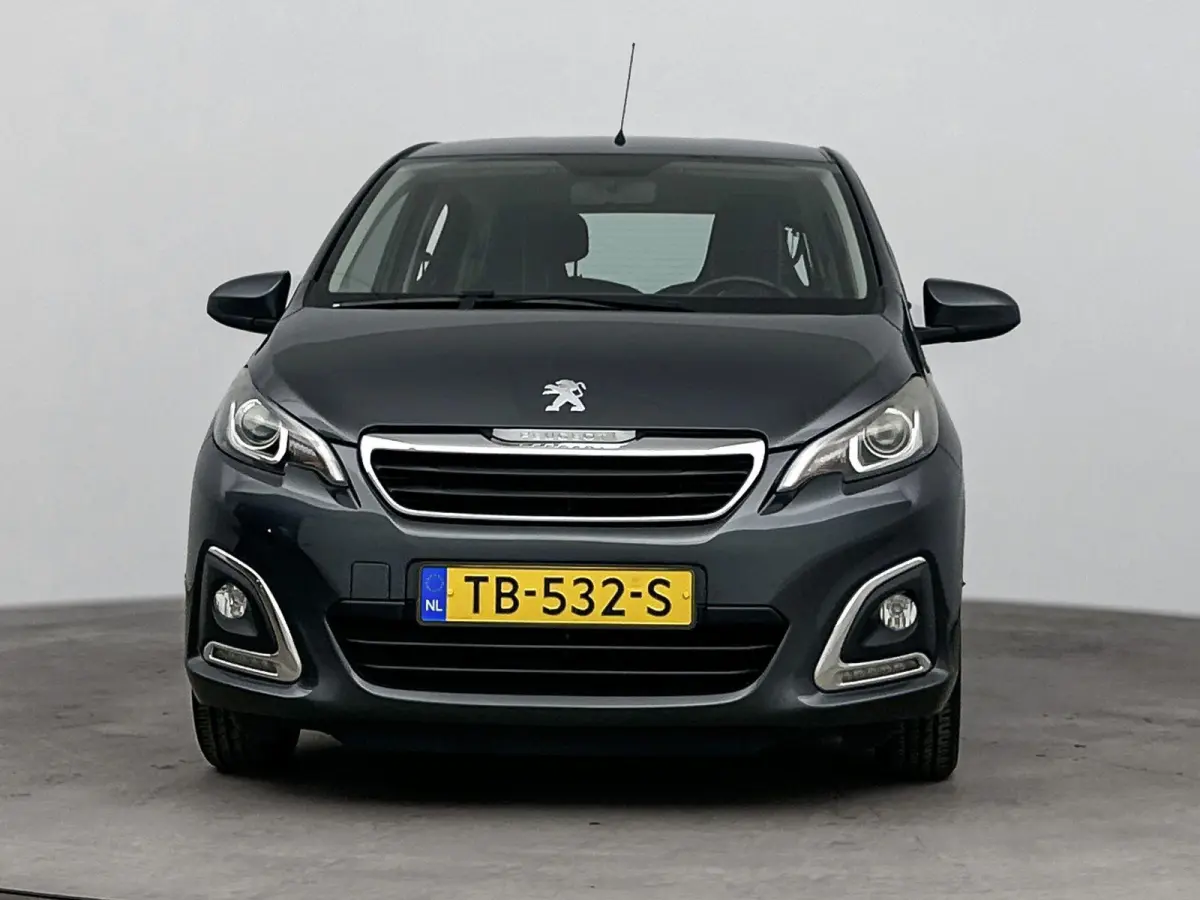 68pk Automaat Allure | Camera | CarPlay | Cruise Control | Climate Control | 15 Inch lichtmetalen Velgen