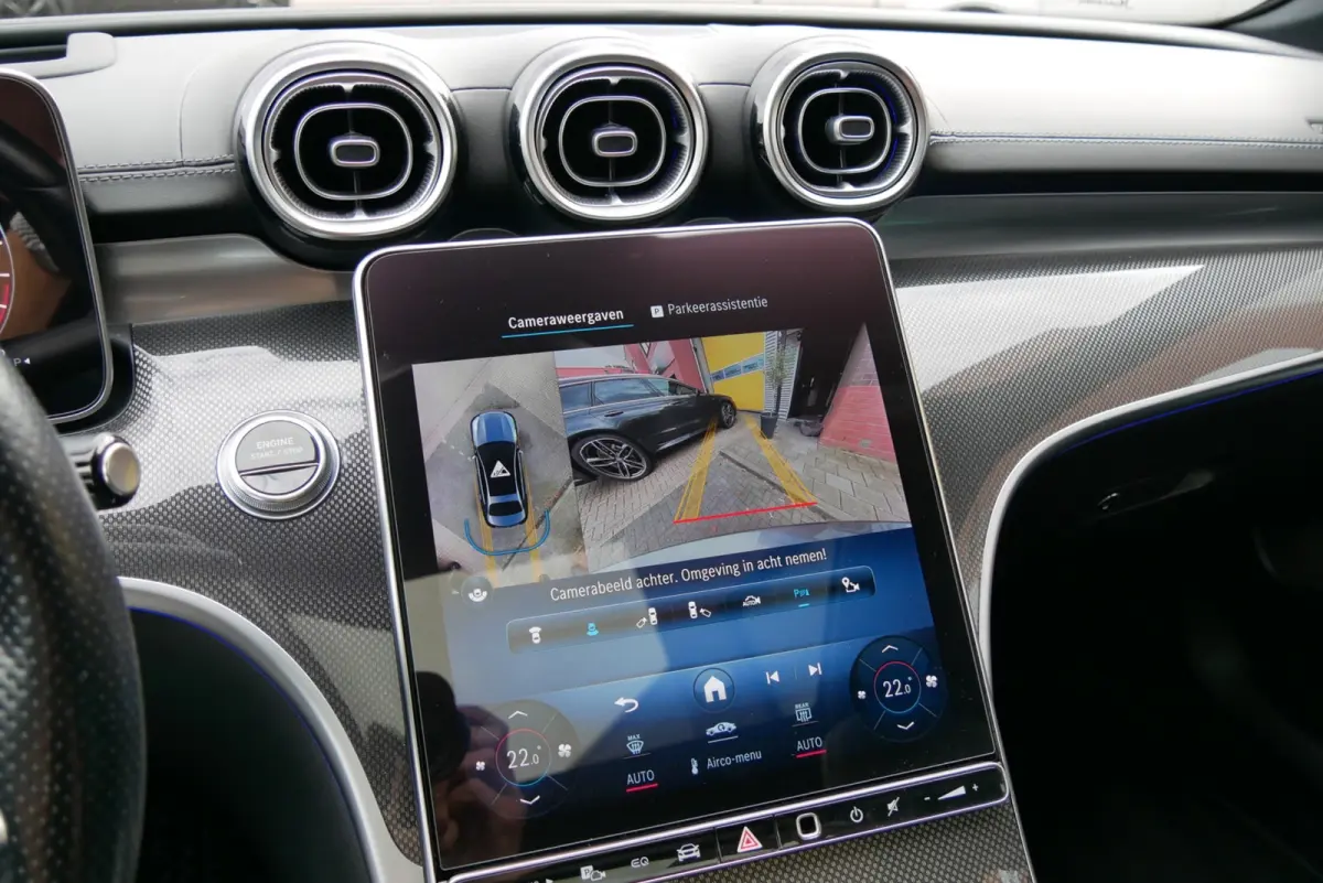 300 e AMG pano. 360 camera. hud. memory