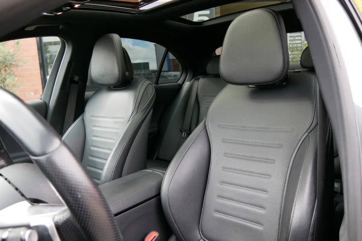 300 e AMG pano. 360 camera. hud. memory
