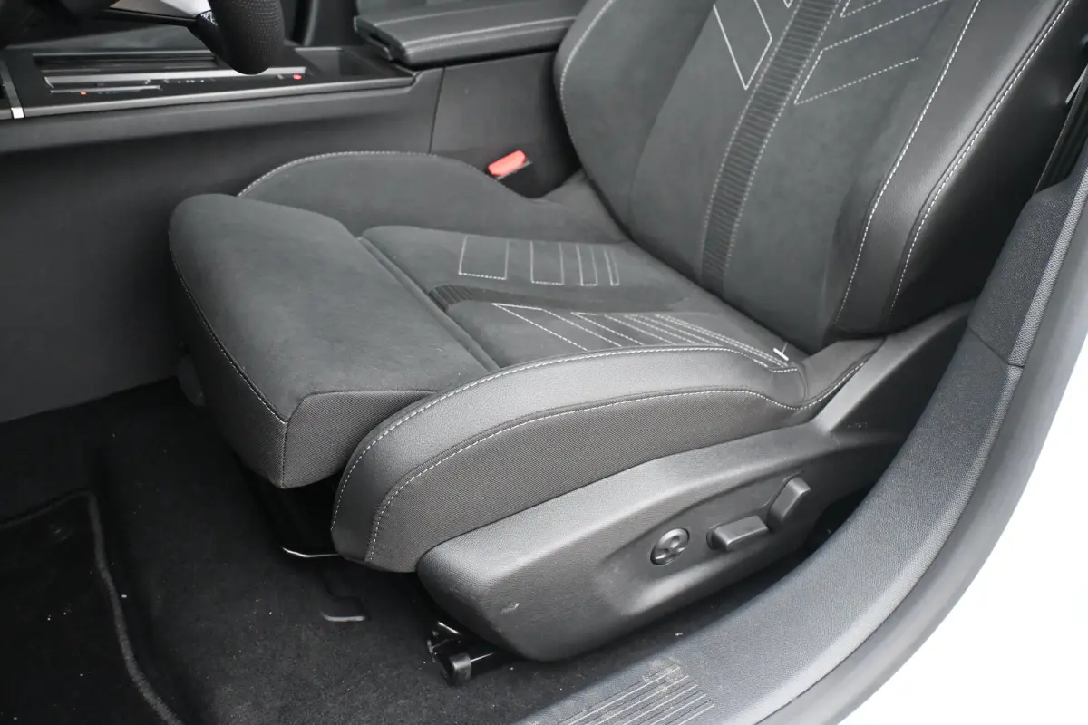 58 kWh Ultimate Demo-Deal! | Schuif/-Kanteldak | Massagestoelen | Adaptive Cruise | Achteruitrijcamera | !!